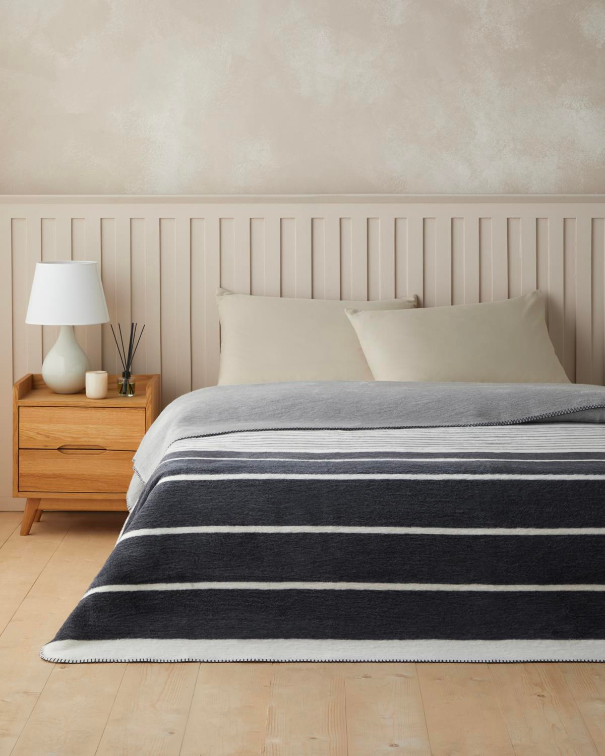 Modern Line Pamuk Akrilik Tek Kişilik Battaniye 150x200 cm Gri