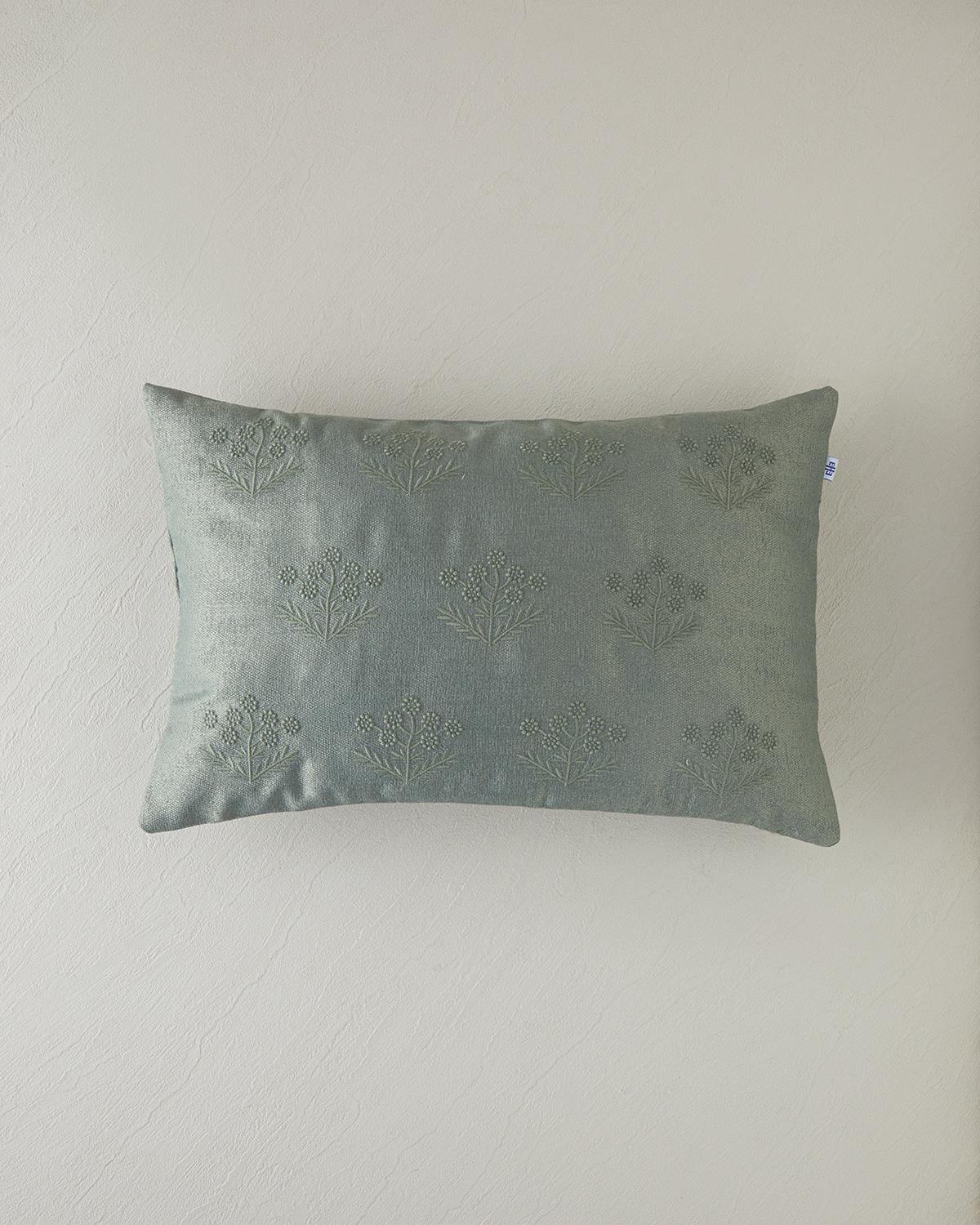 Naki Nakışlı Dekoratif Kırlent 33x50 cm Yeşil