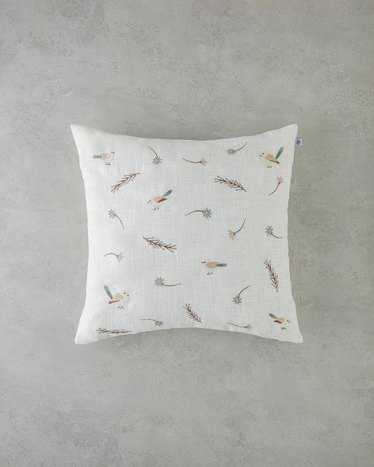 Nido Nakışlı Kırlent Kılıfı 45x45 cm Ekru