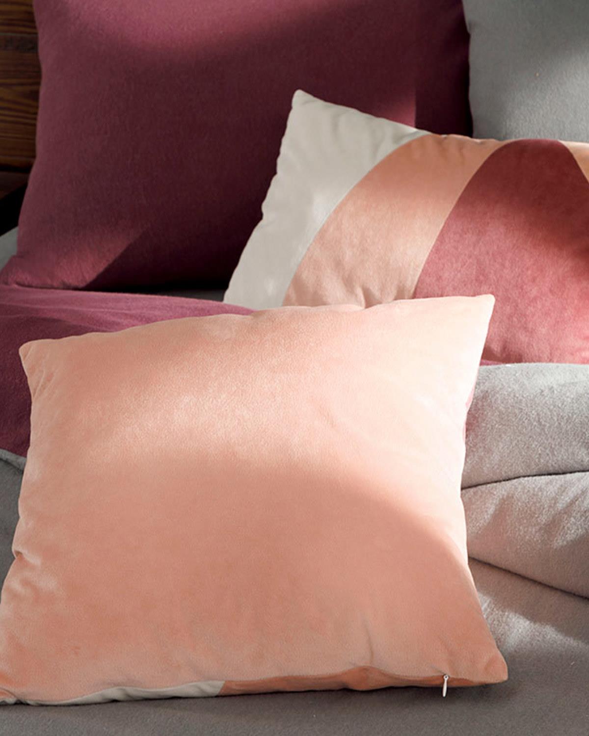 Patchwork Kadife Dolgulu Kırlent Pembe - Krem