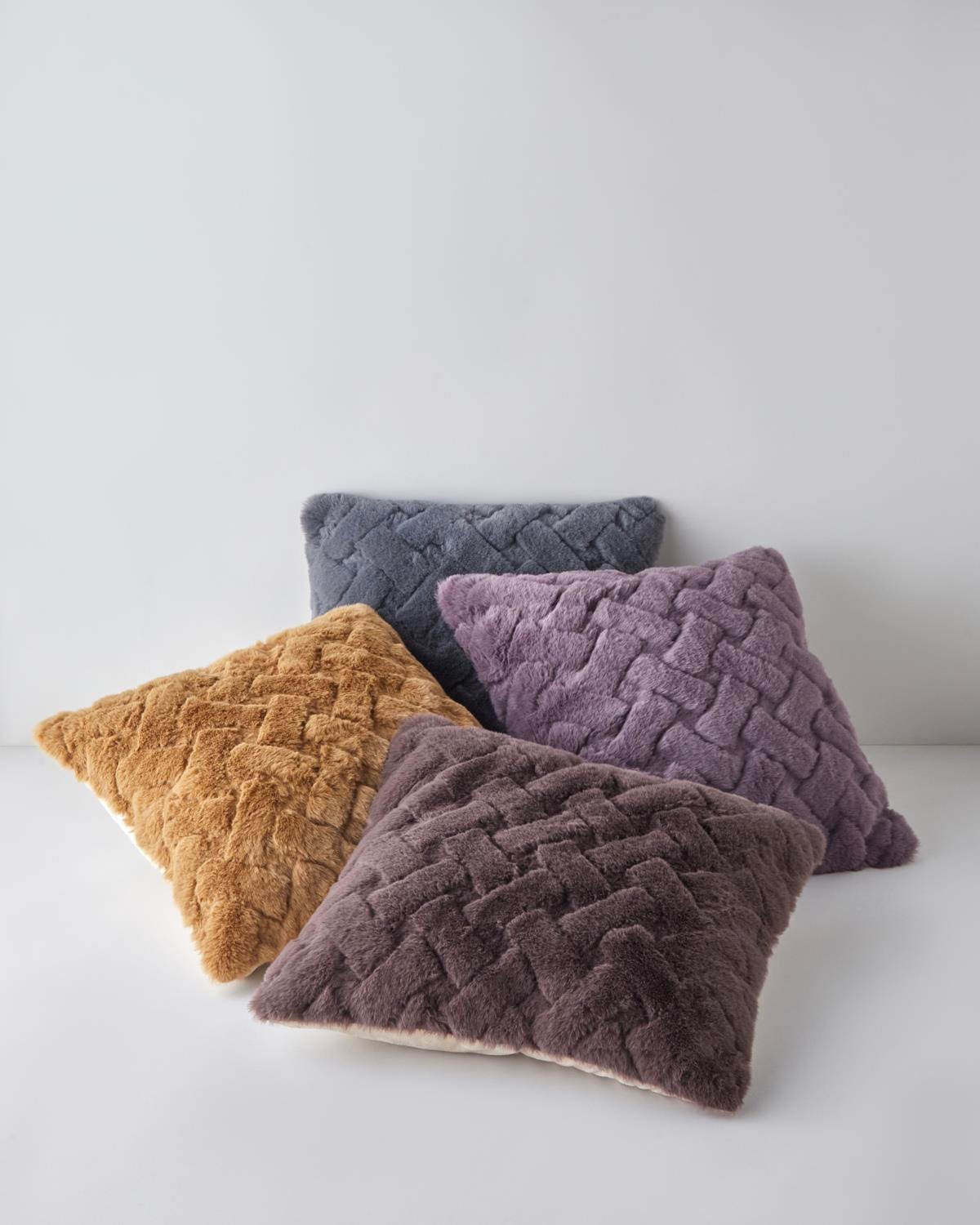 Peggy Kırlent Kılıfı 45x45 cm Hardal