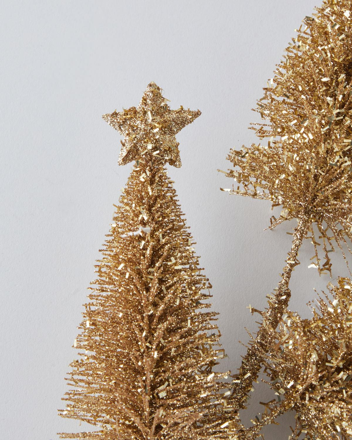 Pine Needle Tek Dal Yapay Çiçek 61 cm Gold