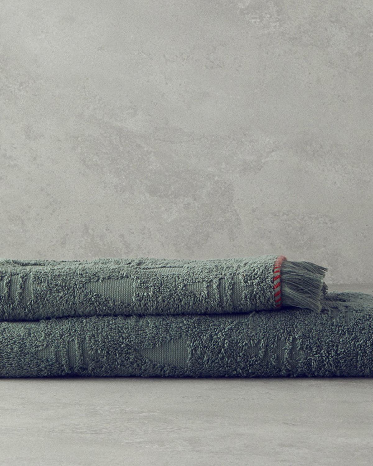 Piny Pamuklu Jakarlı Yüz Havlusu Yeşil