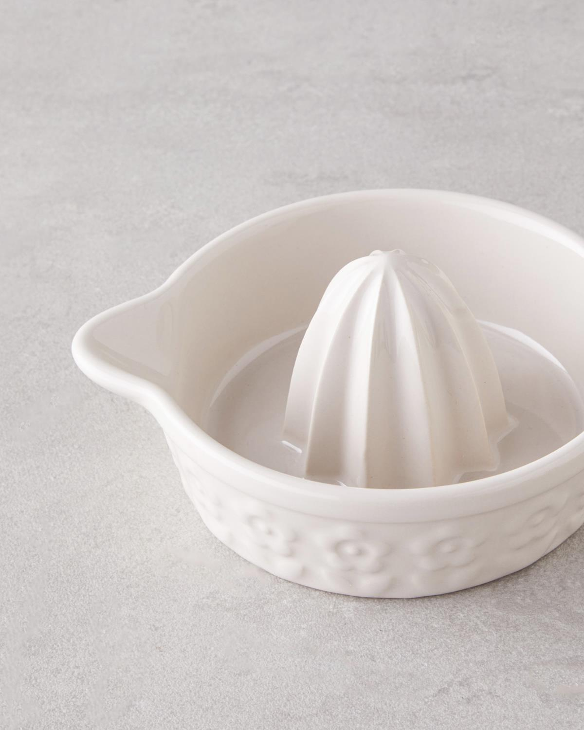 Soft Bloom Stoneware Limon Sıkacağı 18 cm Krem