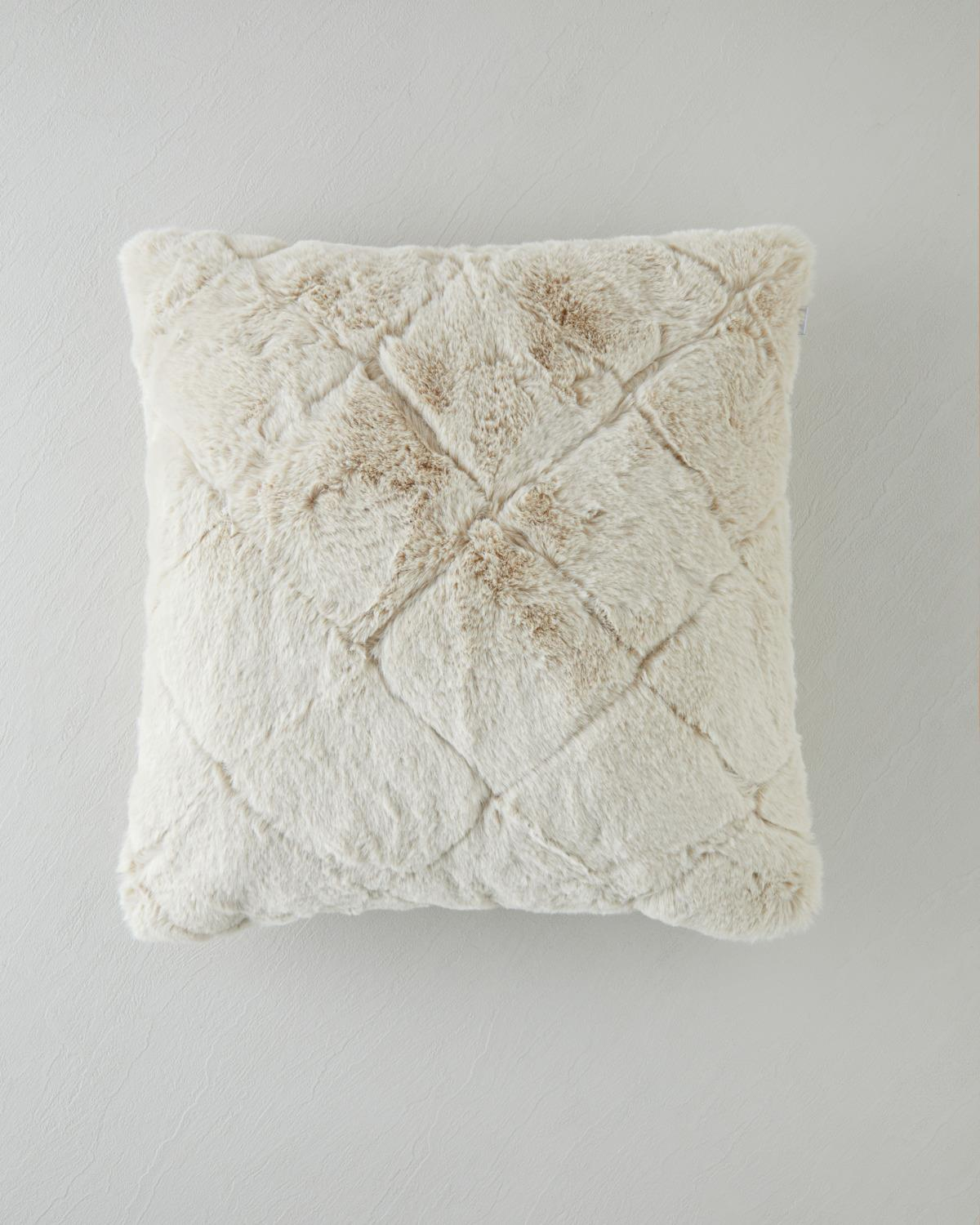 Soft Touch Rabbit Pelüş Kırlent Kılıfı Bej