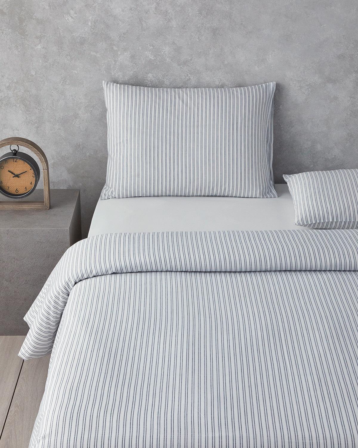 Stitch Line İpliği Boyalı Tek Kişilik Nevresim Takımı Lacivert
