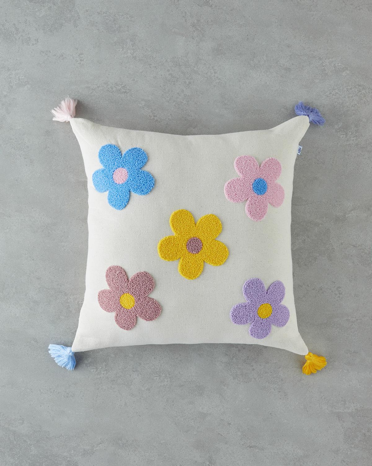 Sweet Flowers Bebe Dekoratif Kırlent 45x45 cm Ekru