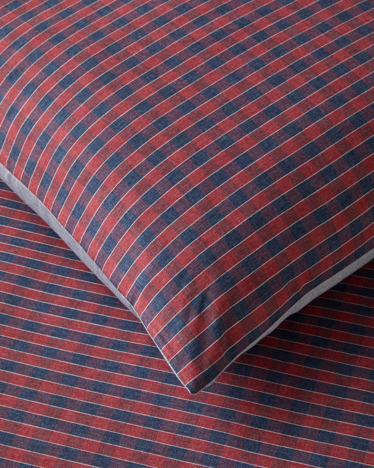 Tile Check İpliği Boyalı Çift Kişilik Nevresim Takımı 200x220 cm Lacivert-Kırmızı