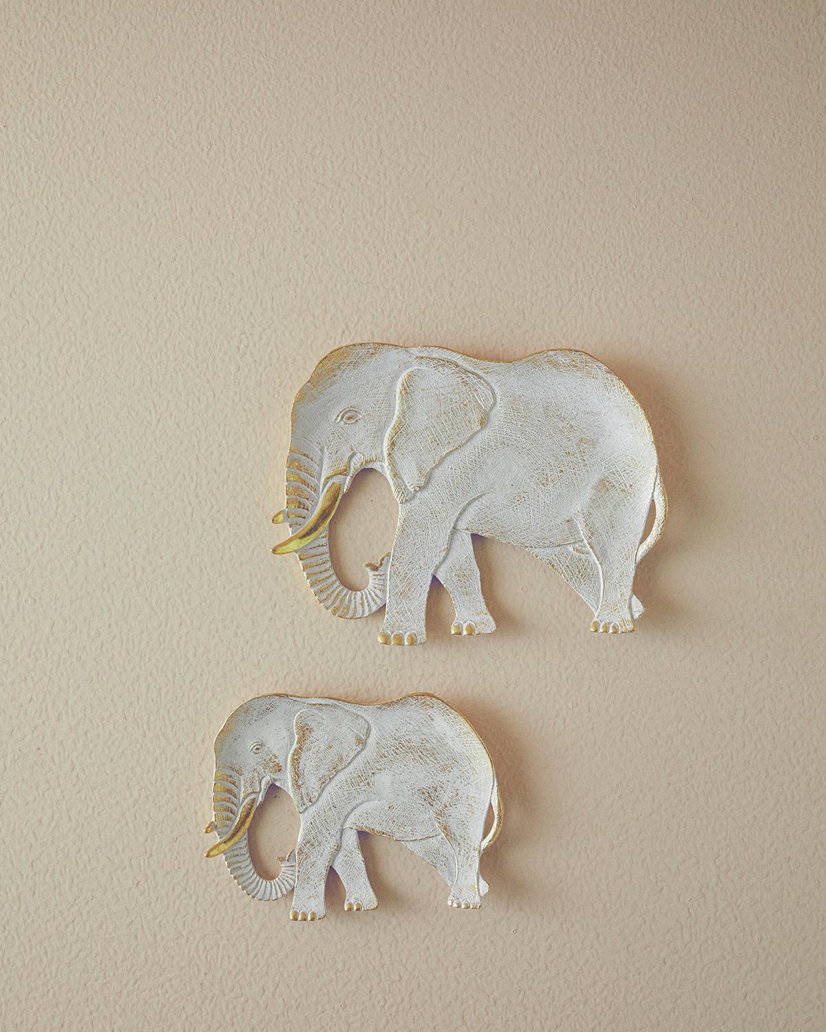 Elephant Polyresin Dekoratif Tabak Gold