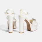 A-BTY3161 KADIN ABİYE AYAKKABI