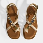 Bej Kadın Toka Detaylı Aksesuarlı Deri Sandalet