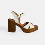 Beyaz Kadın Toka Detaylı Deri Sandalet