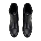 Deny Siyah Kadın Bot