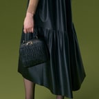 Florence Siyah Kadın Monogram Kapitone Deri Omuz Çantası