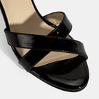 Hillary Siyah Kadın Ayarlanabilir Tokalı Topuklu DesaComfort Deri Sandalet