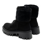 Holly Siyah Kadın Bot