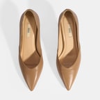 Kadın Bej Deri Topuklu Klasik Ayakkabı