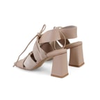 Kadın Bej Topuklu Deri Sandalet