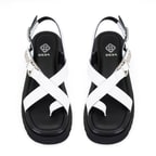 Kadın Beyaz Ayarlanabilir Tokalı Deri Sandalet