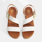 Kadın Beyaz Ayarlanabilir Tokalı Dolgu Topuklu Deri Sandalet