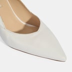 Kadın Beyaz Deri Topuklu Klasik Ayakkabı