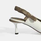 Kadın Beyaz Fiyonk Detaylı Lastik Bantlı Deri Topuklu Ayakkabı