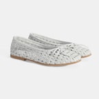 Kadın Beyaz Fiyonk Detaylı Örgü Babet