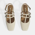 Kadın Beyaz Tokalı Deri Günlük Ayakkabı