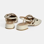 Kadın Beyaz Tokalı Deri Günlük Ayakkabı