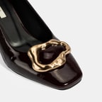 Kadın Bordo Metal Toka Aksesuarlı Rugan Topuklu Ayakkabı