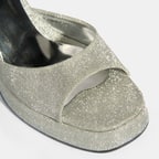 Kadın Gümüş Toka Detaylı Topuklu Abiye Sandalet