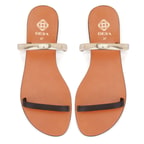 Kadın Kahve Parlak Aksesuarlı Deri Terlik