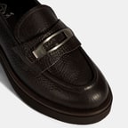 Kadın Kahve Toka Aksesuarlı Kalın Tabanlı Deri Loafer