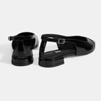 Kadın Siyah Ayarlanabilir Tokalı Rugan Babet