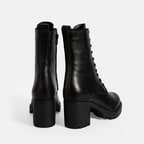 Kadın Siyah Bağcıklı Kalın Topuklu Deri Bot