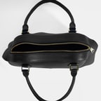 Kadın Siyah Deri Çanta Aksesuarlı Büyük Omuz Çantası