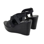 Kadın Siyah Dolgu Topuklu Sandalet