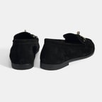 Kadın Siyah Kilit Aksesuarlı Slip-On Süet Loafer