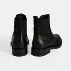 Kadın Siyah Lastik Detaylı Deri Bot