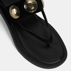 Kadın Siyah Metal Aksesuarlı Ayarlanabilir Tokalı Süet Sandalet