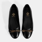 Kadın Siyah Metal Toka Aksesuarlı Deri Babet