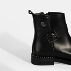 Kadın Siyah Metal Toka Detaylı Deri Bot