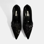 Kadın Siyah Metal Toka Detaylı Süet Stiletto