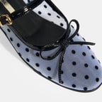 Kadın Siyah Puantiyeli Toka Aksesuarlı Babet