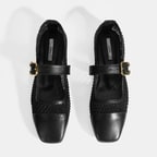 Kadın Siyah Toka Aksesuarlı File Babet