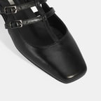 Kadın Siyah Tokalı Deri Günlük Ayakkabı