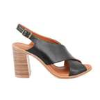 Kadın Siyah Topuklu Deri Sandalet