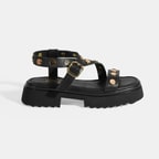 Kadın Siyah Zımba Detaylı Deri Sandalet