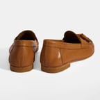 Kadın Taba Püskül Detaylı Slip-On Deri Loafer