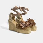 Limited Edition Bej Kadın Çiçek Aksesuarlı Jüt Bağcıklı Dolgu Topuklu Süet Espadril